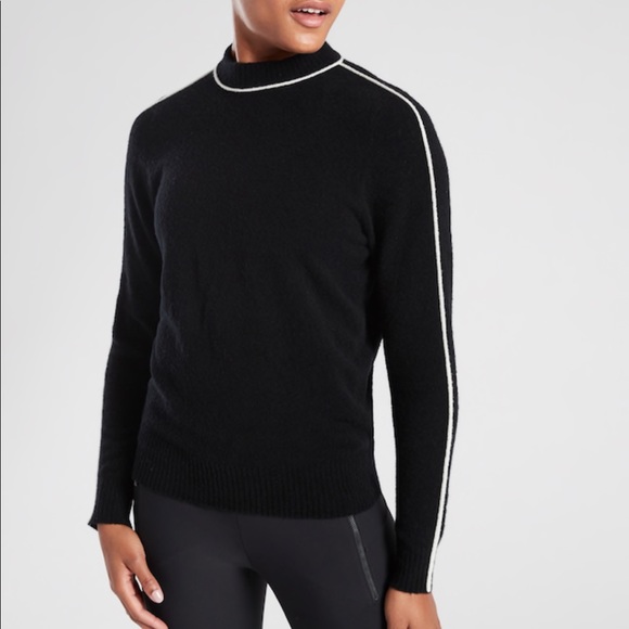 Nwt Athleta Transit Crew Sweater 